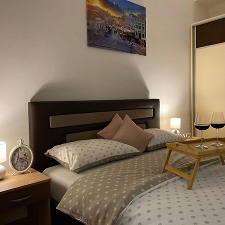 Apartman Ns Dan Centar Novi Sad Exteriér fotografie
